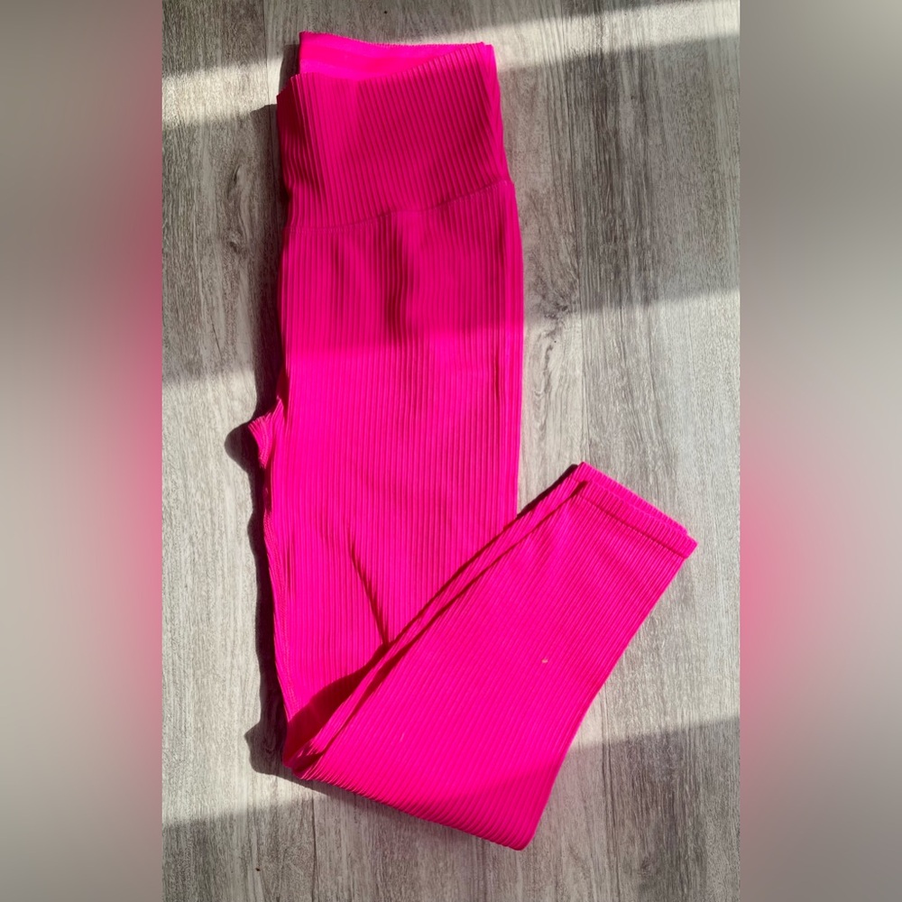Good American Seamless Rib Knit Leggings